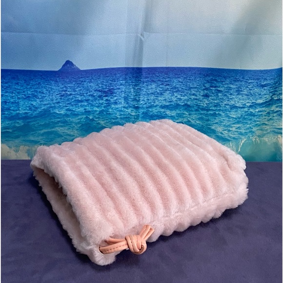 CLARE V. Drawstring Pouch Blush - Picture 4 of 13